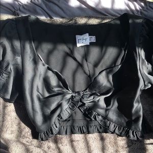 Princess Polly crop top with puff sleeves